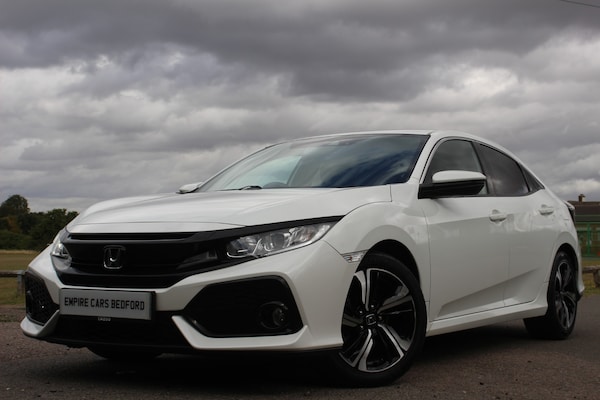 Used Honda Civic 2018 for sale - 75674478: Photo 3