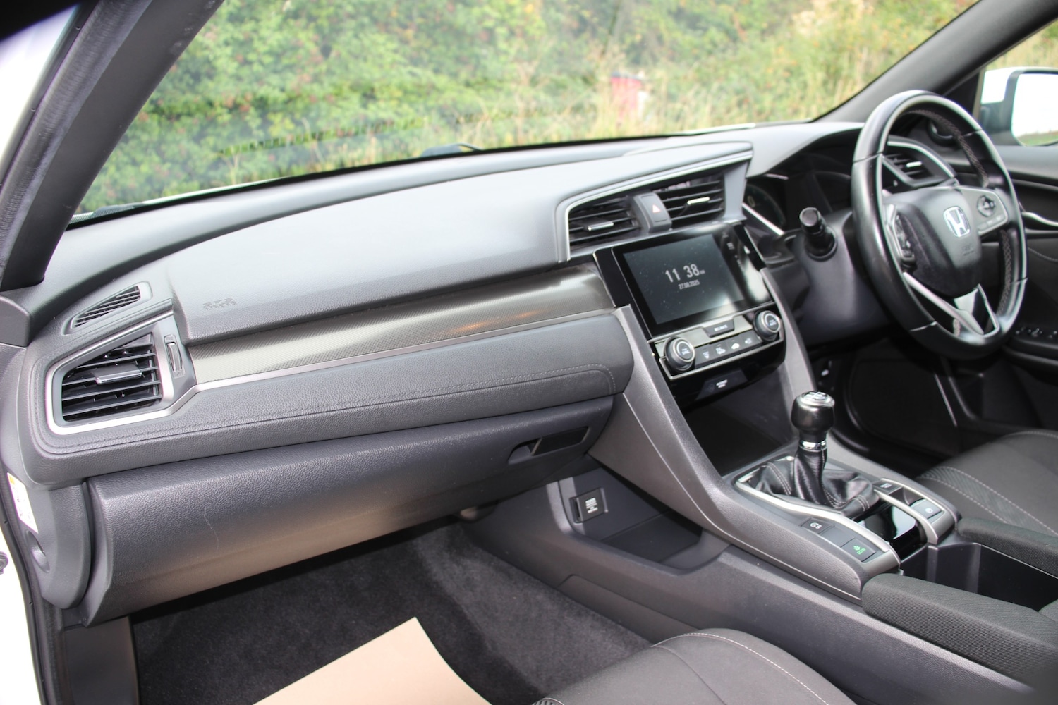 Used Honda Civic 2018 for sale - 75674478: Photo 40