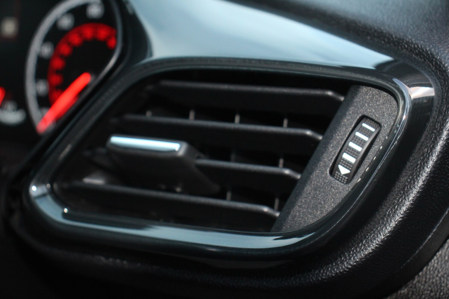 Used Ford Fiesta 2019 for sale - 76602159: Photo 47