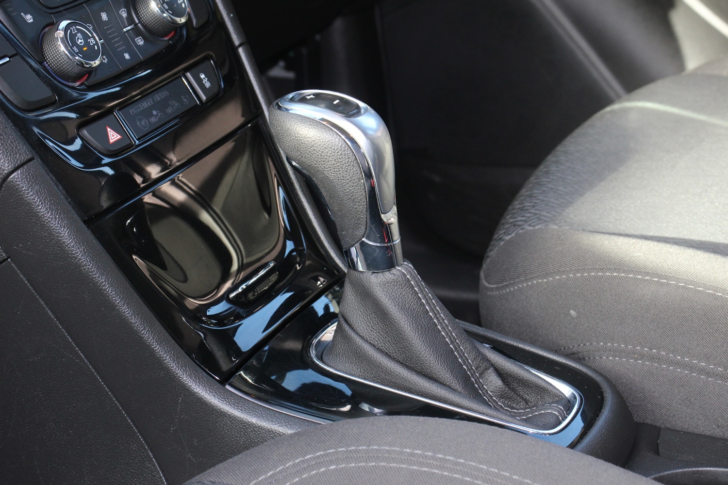 Used Vauxhall Mokka X 2017 for sale - 77220290: Photo 45