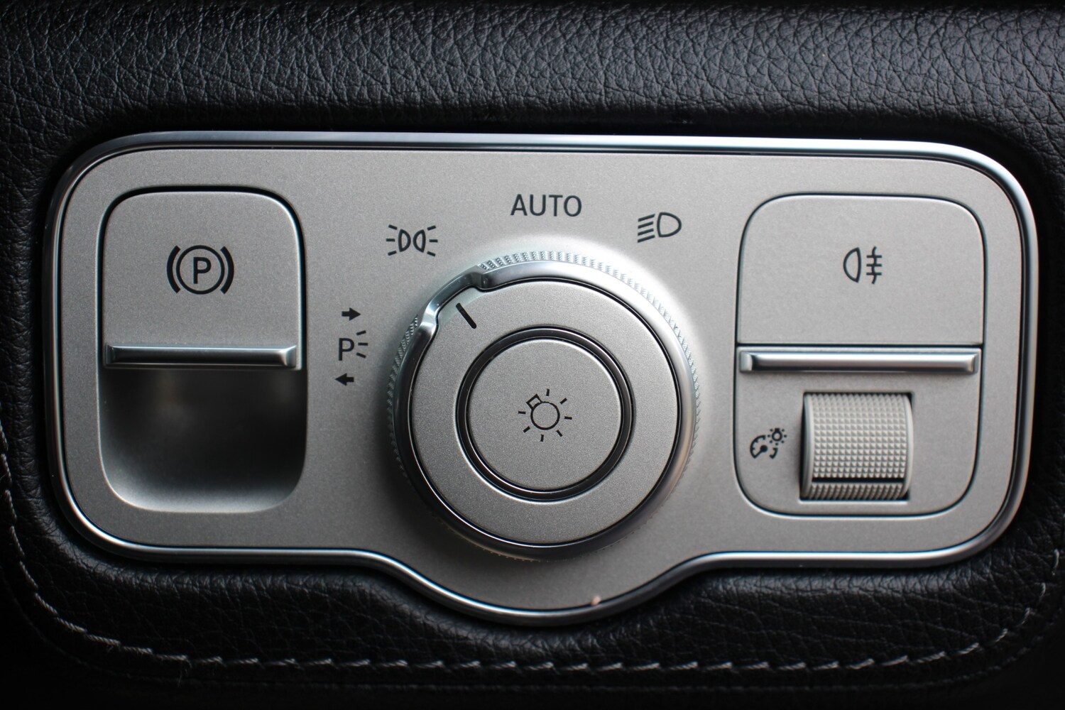 Used Mercedes-Benz GLE 2020 for sale - 76183192: Photo 46