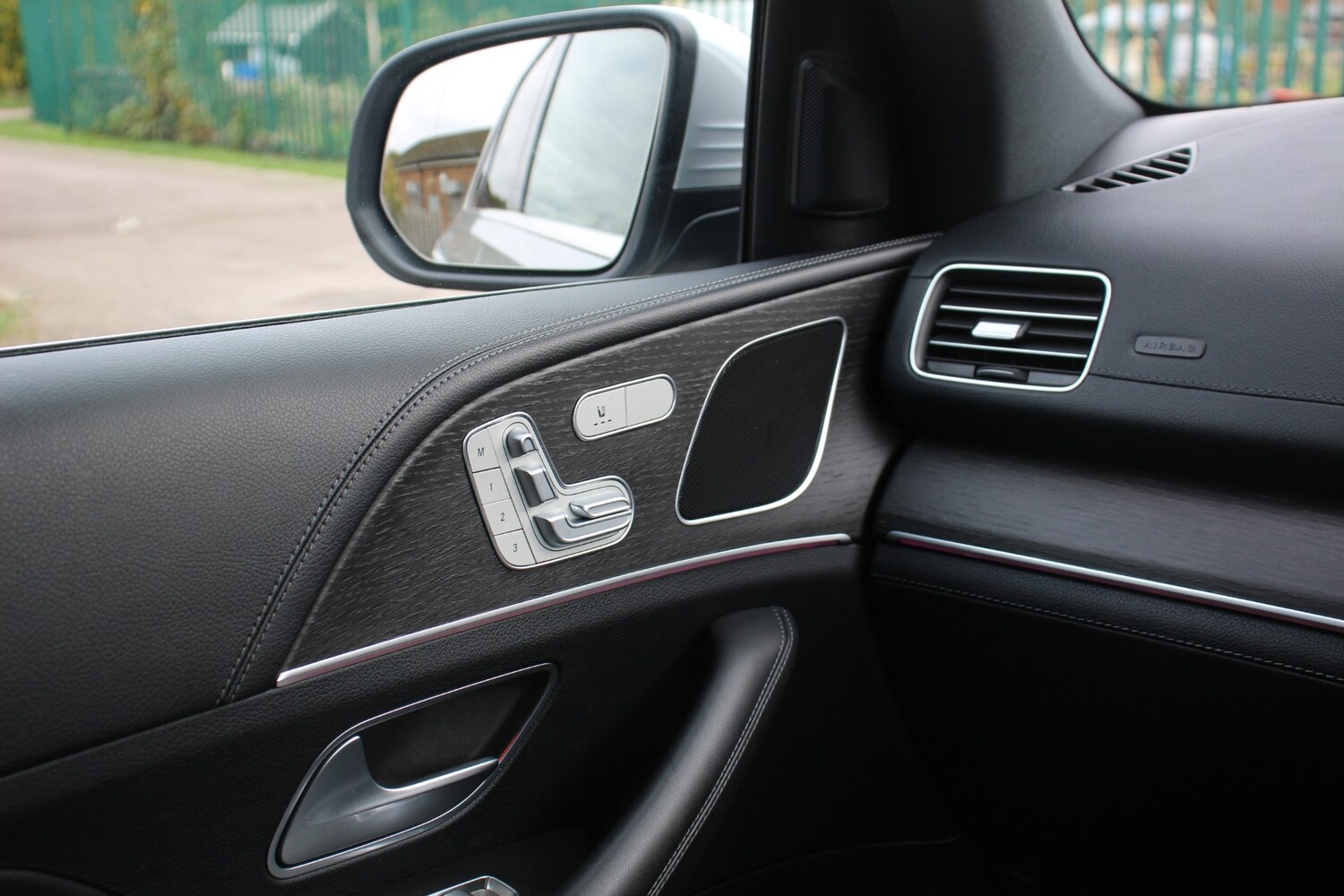 Used Mercedes-Benz GLE 2020 for sale - 76183192: Photo 47