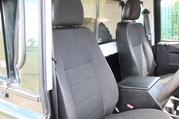 Used Land Rover Defender 2010 for sale - 75084307: Photo 37