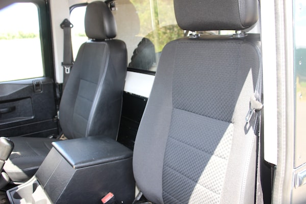 Used Land Rover Defender 2010 for sale - 75084307: Photo 41