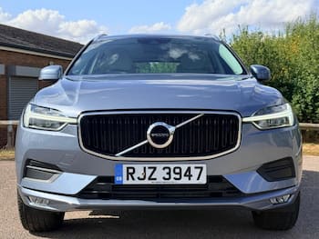 Used Volvo XC60 2017 for sale - 79562364: Photo