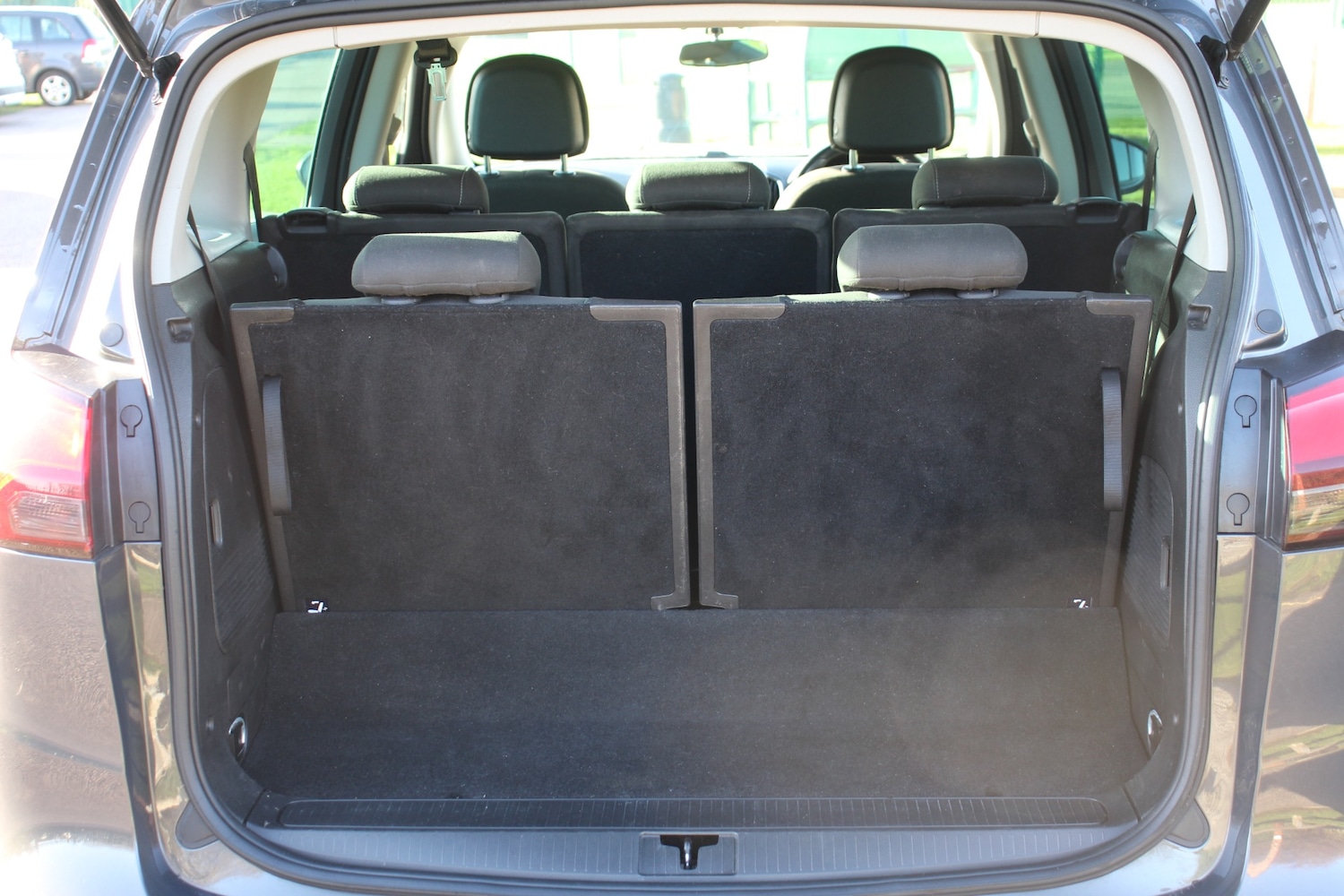 Used Vauxhall Zafira 2016 for sale - 76600021: Photo 34