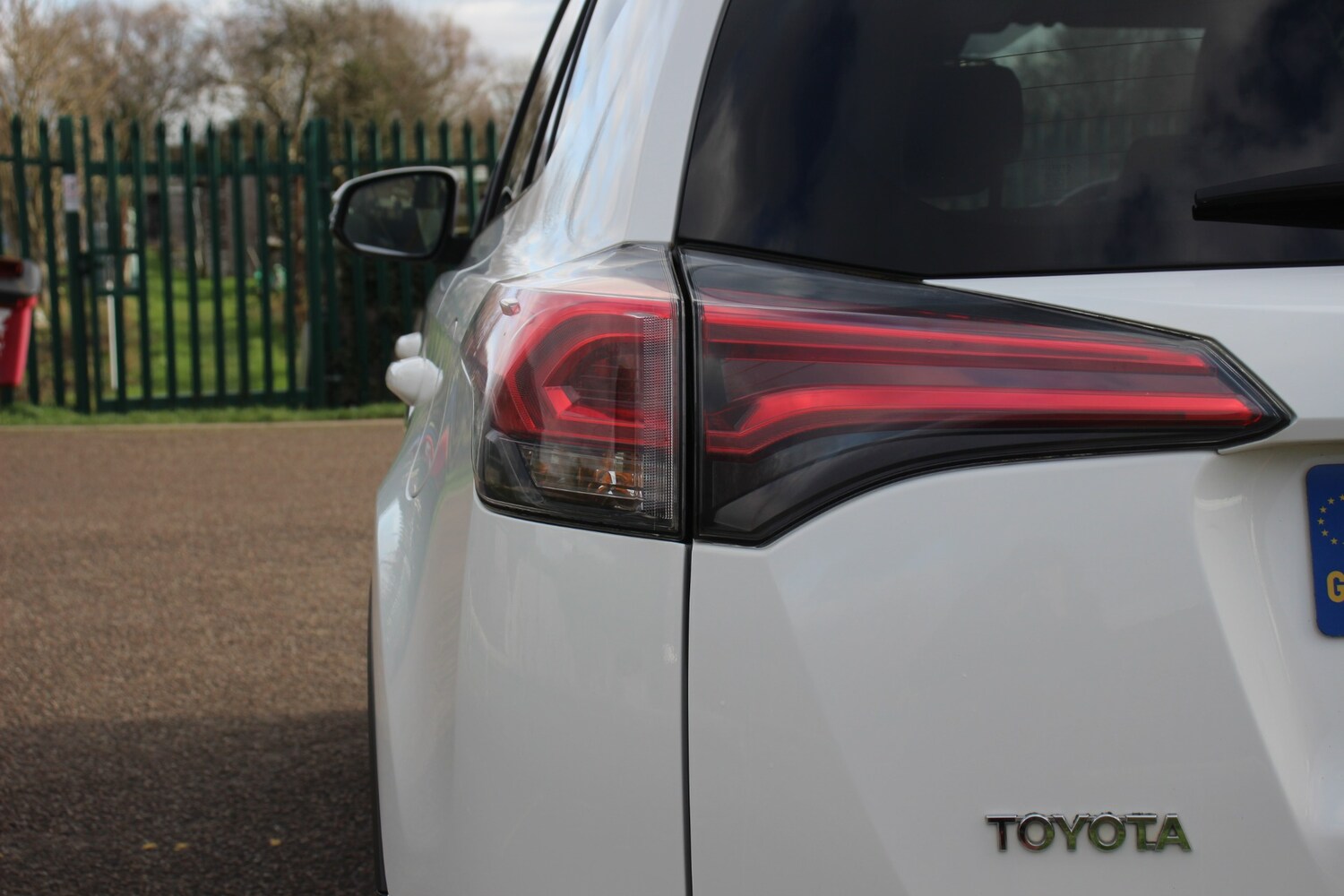 Used Toyota RAV4 2018 for sale - 77116306: Photo 14