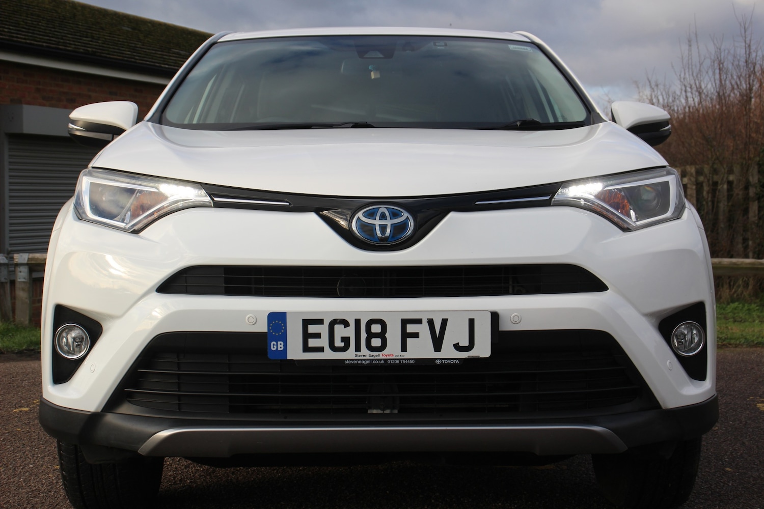 Used Toyota RAV4 2018 for sale - 77116306: Photo 2