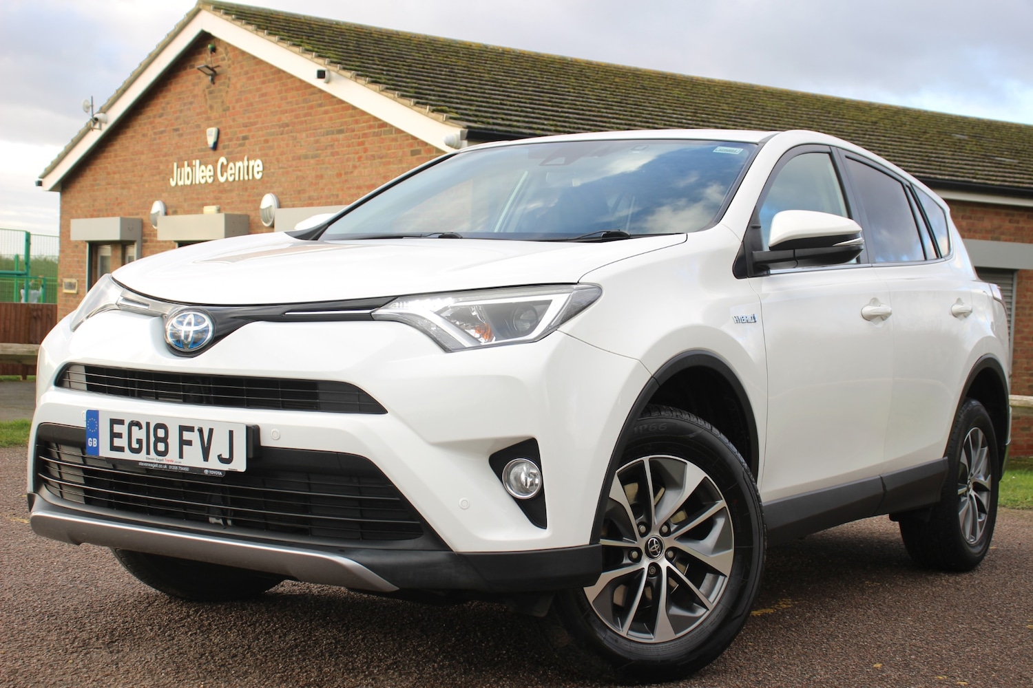 Used Toyota RAV4 2018 for sale - 77116306: Photo 3