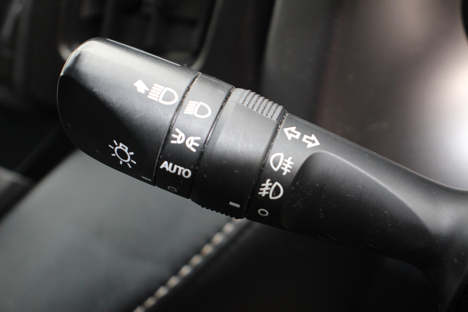 Used Toyota RAV4 2018 for sale - 77116306: Photo 36