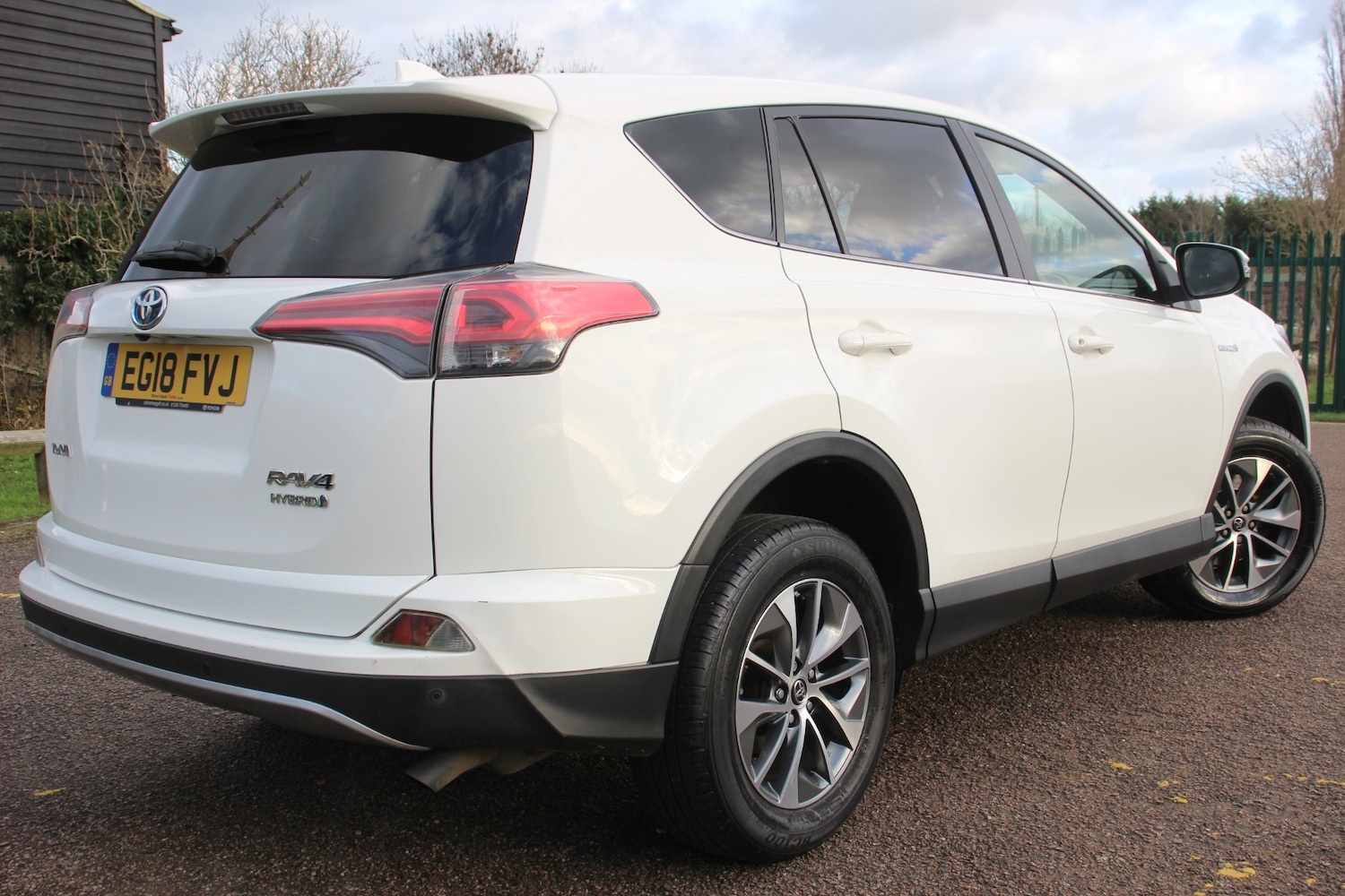 Used Toyota RAV4 2018 for sale - 77116306: Photo 5