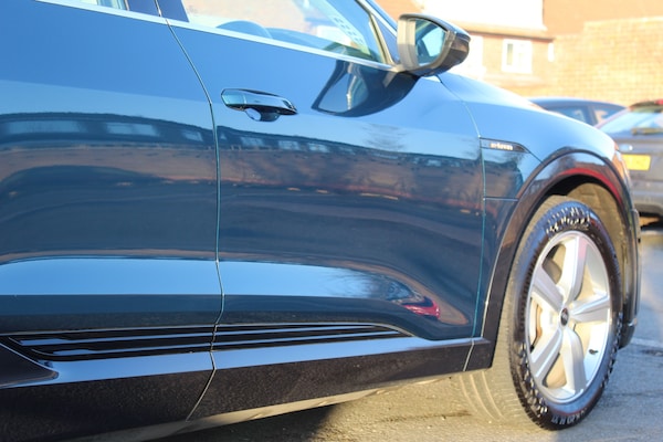 Used Audi e-tron 2021 for sale - 73627650: Photo 20