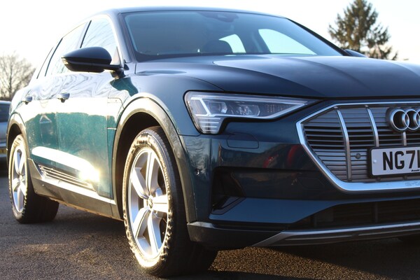 Used Audi e-tron 2021 for sale - 73627650: Photo 24