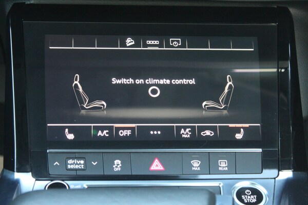 Used Audi e-tron 2021 for sale - 73627650: Photo 44