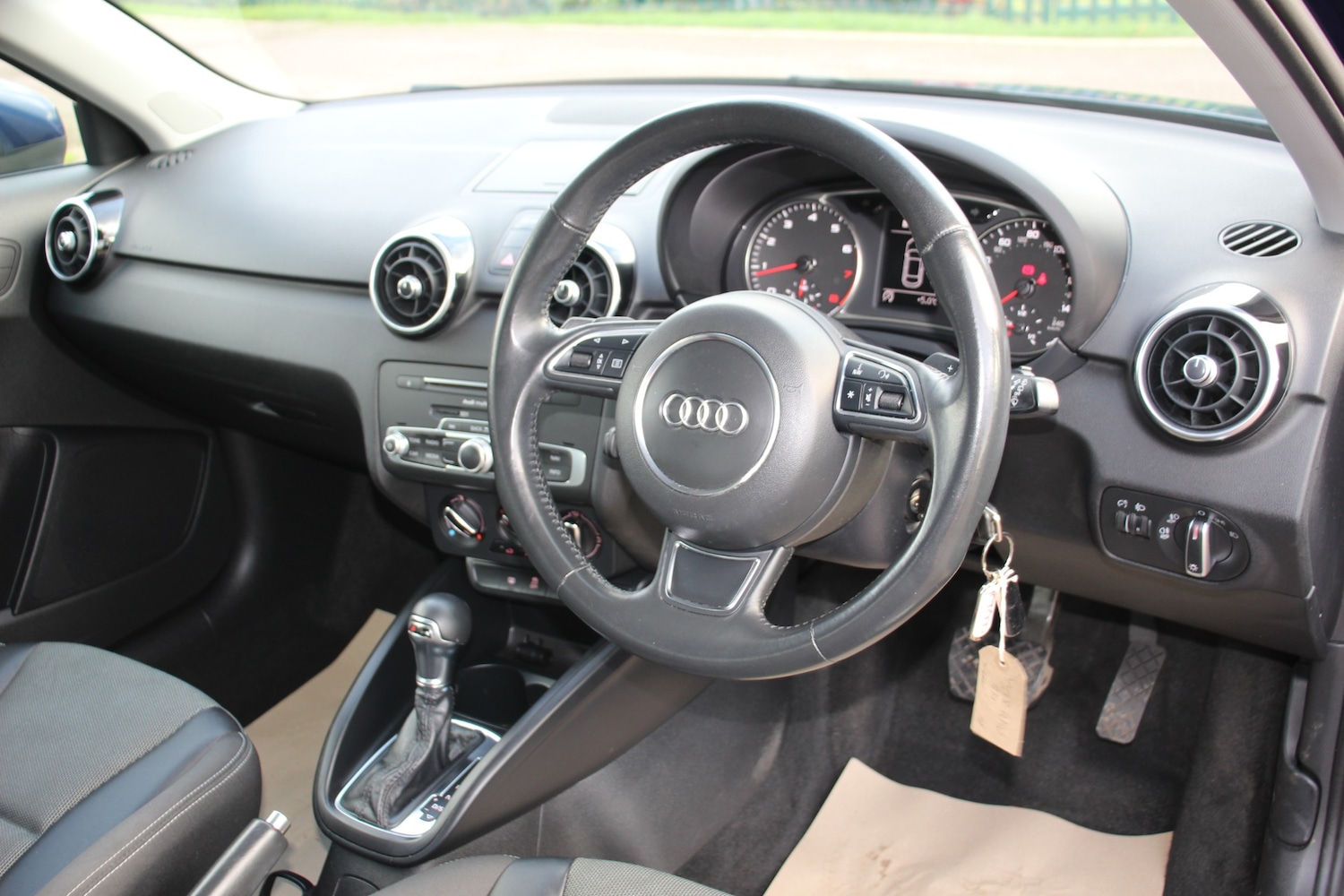 Used Audi A1 2018 for sale - 76600156: Photo 26