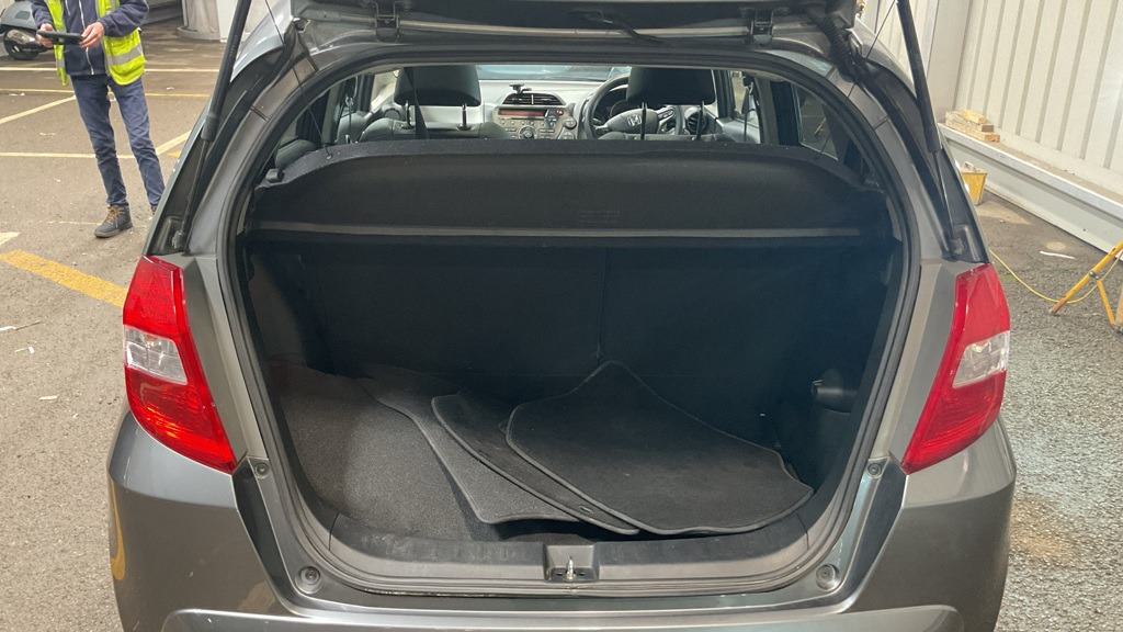 Used Honda Jazz 2012 for sale - 77023504: Photo 10