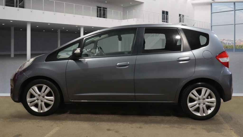 Used Honda Jazz 2012 for sale - 77023504: Photo 8