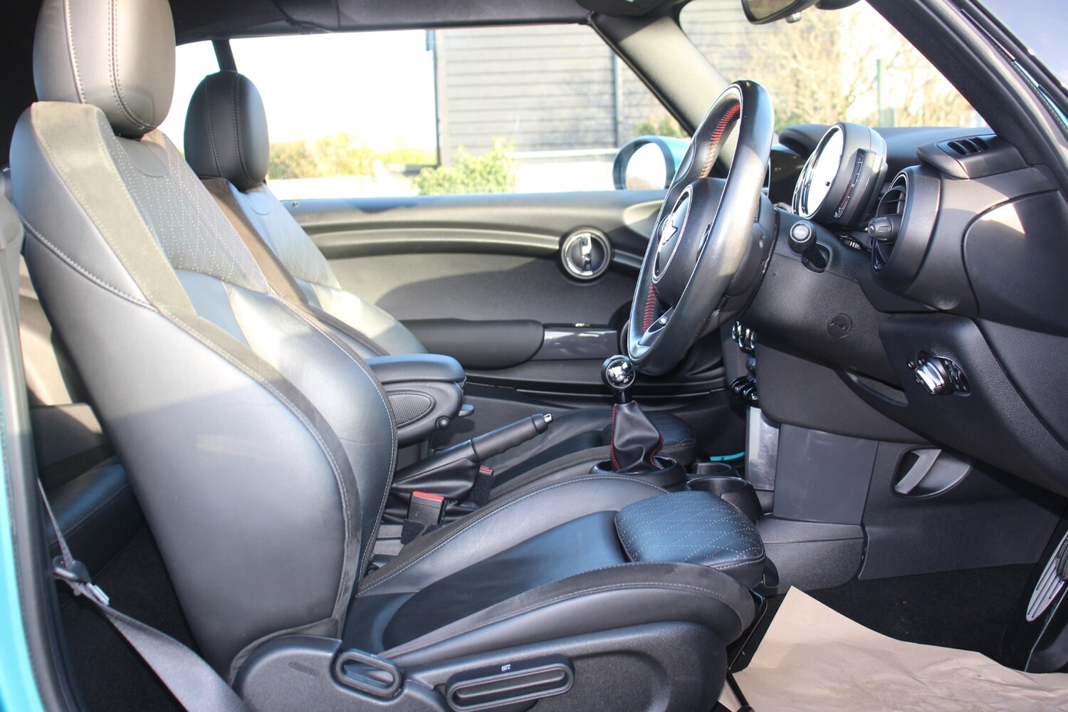 Used MINI Convertible 2020 for sale - 76921983: Photo 29