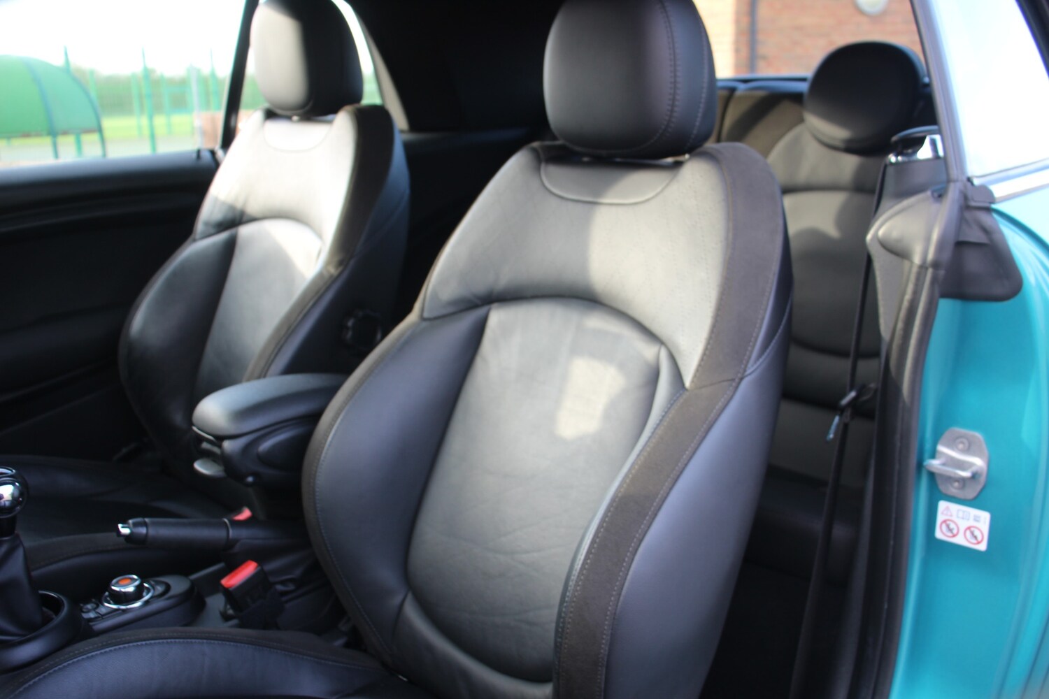 Used MINI Convertible 2020 for sale - 76921983: Photo 33