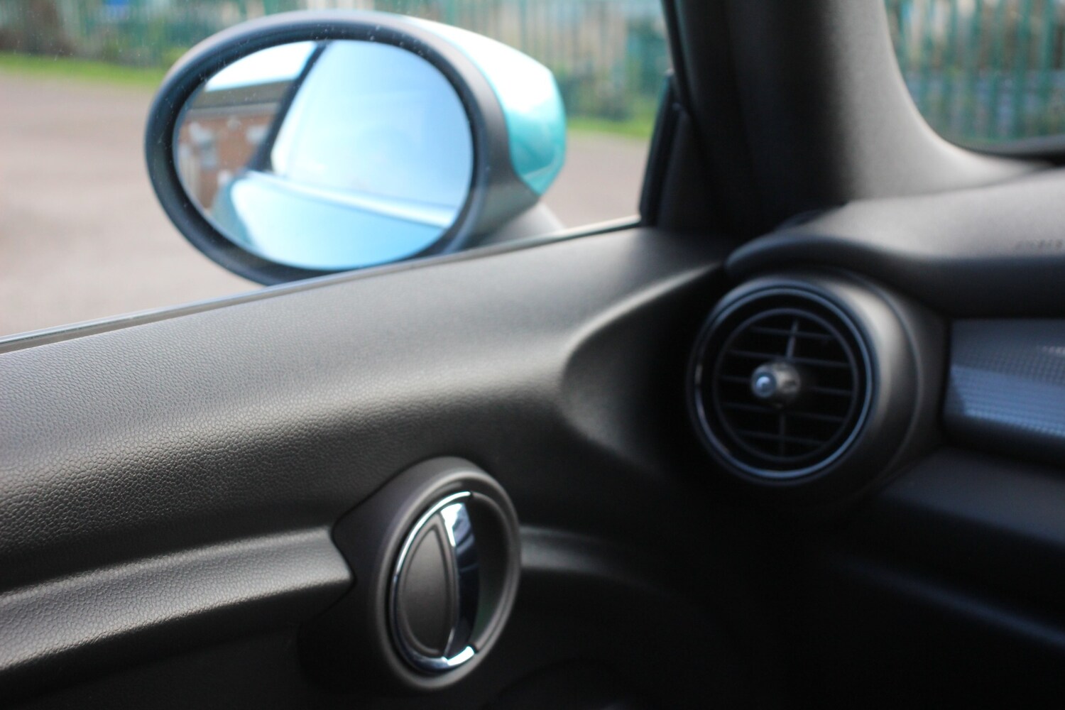 Used MINI Convertible 2020 for sale - 76921983: Photo 46