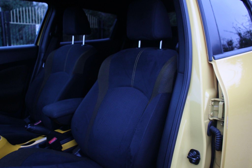 Used Nissan Juke 2015 for sale - 78161980: Photo 32