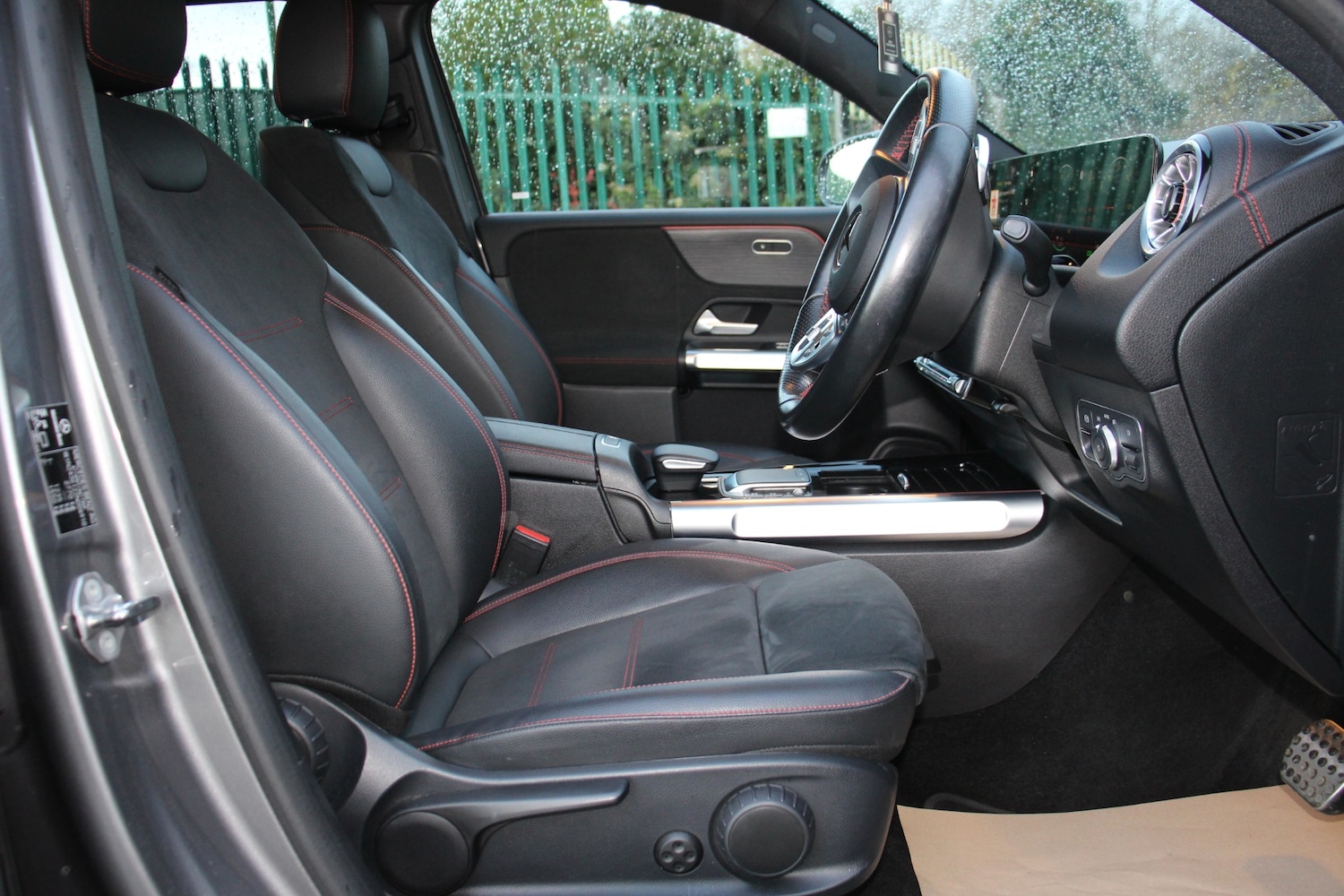 Used Mercedes-Benz EQB 2022 for sale - 76776472: Photo 25