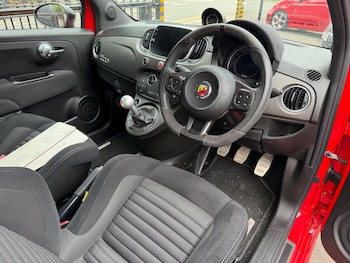 Used Abarth 595 2019 for sale - 78930981: Photo