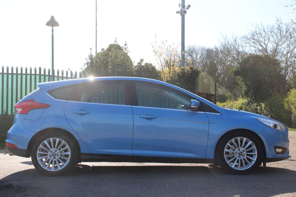 Used Ford Focus 2017 for sale - 78162005: Photo 9
