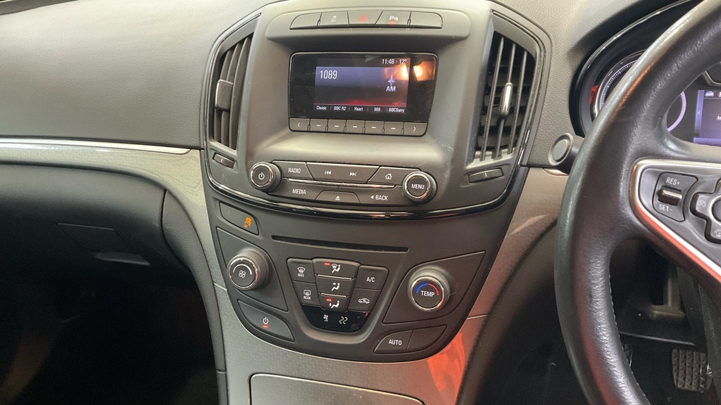 Used Vauxhall Insignia 2015 for sale - 77023538: Photo 16