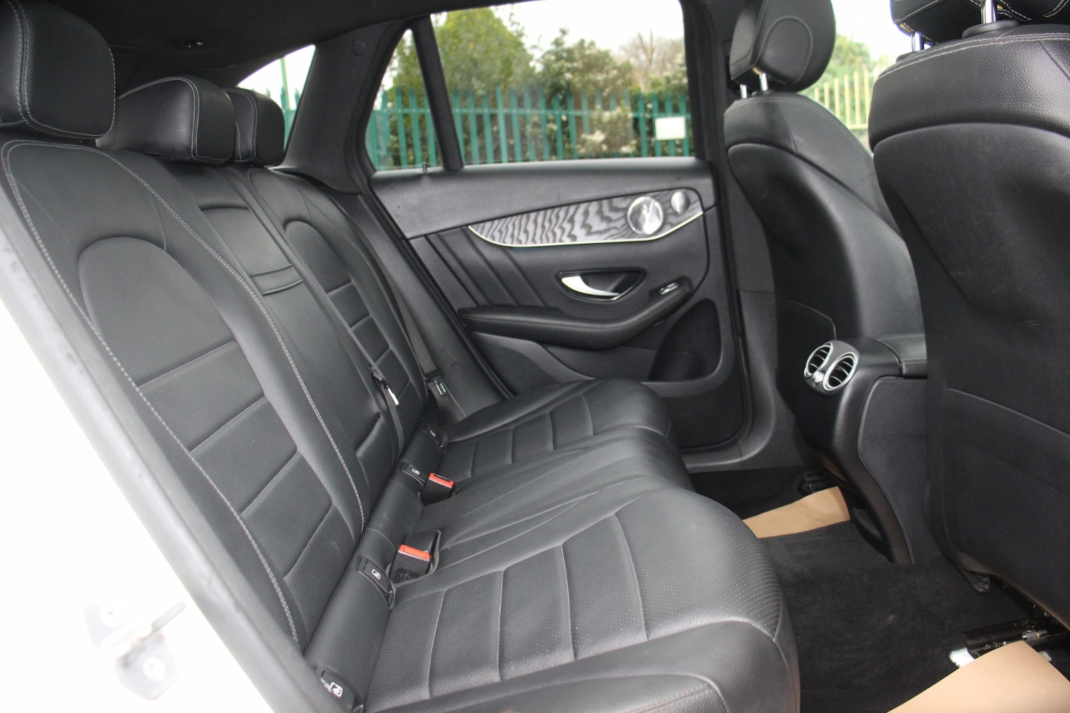 Used Mercedes-Benz GLC 2019 for sale - 77446946: Photo 16