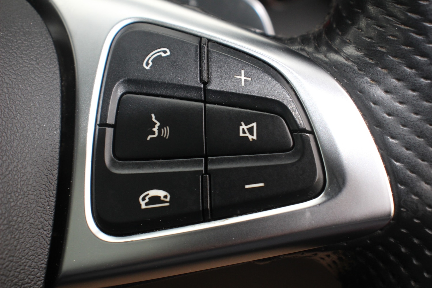 Used Mercedes-Benz GLC 2019 for sale - 77446946: Photo 38