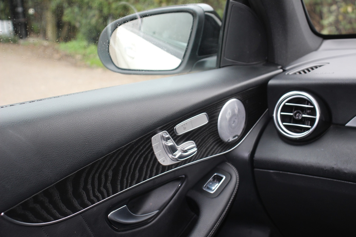 Used Mercedes-Benz GLC 2019 for sale - 77446946: Photo 54