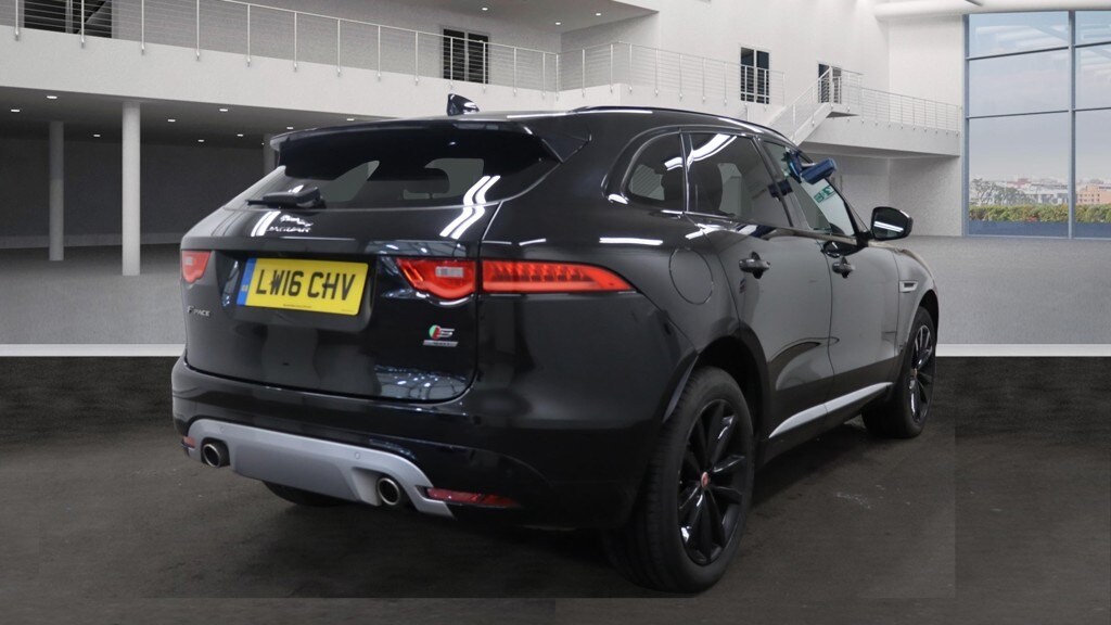Used Jaguar F-Pace 2016 for sale - 77988324: Photo 14