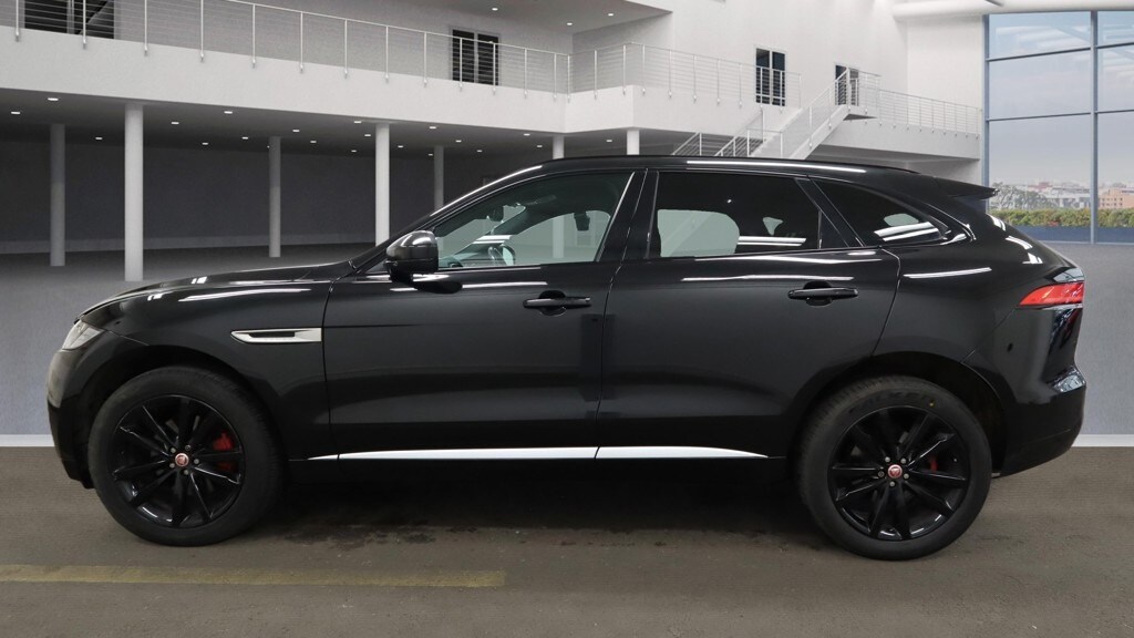 Used Jaguar F-Pace 2016 for sale - 77988324: Photo 16