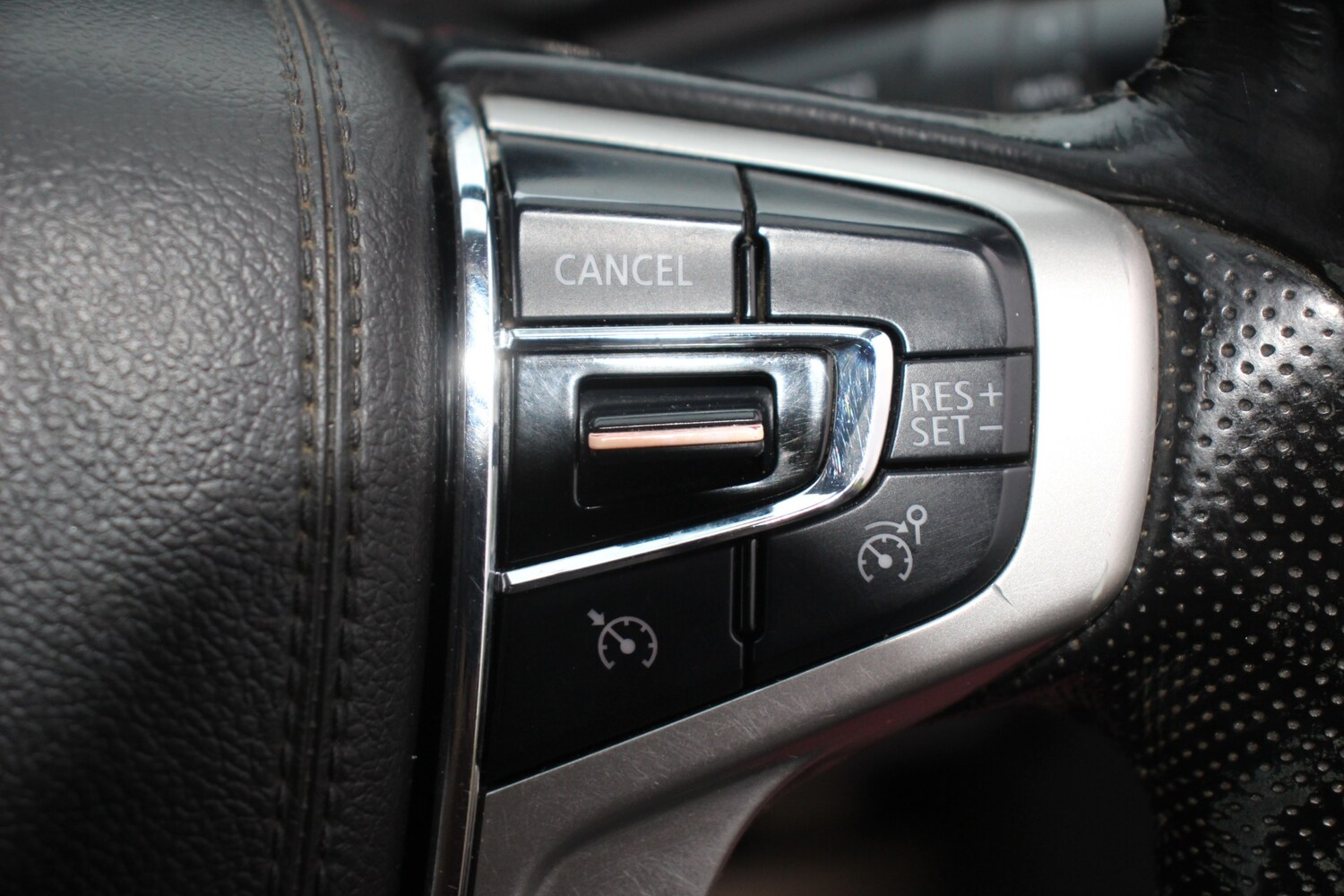 Used Mitsubishi L200 2018 for sale - 76640425: Photo 38