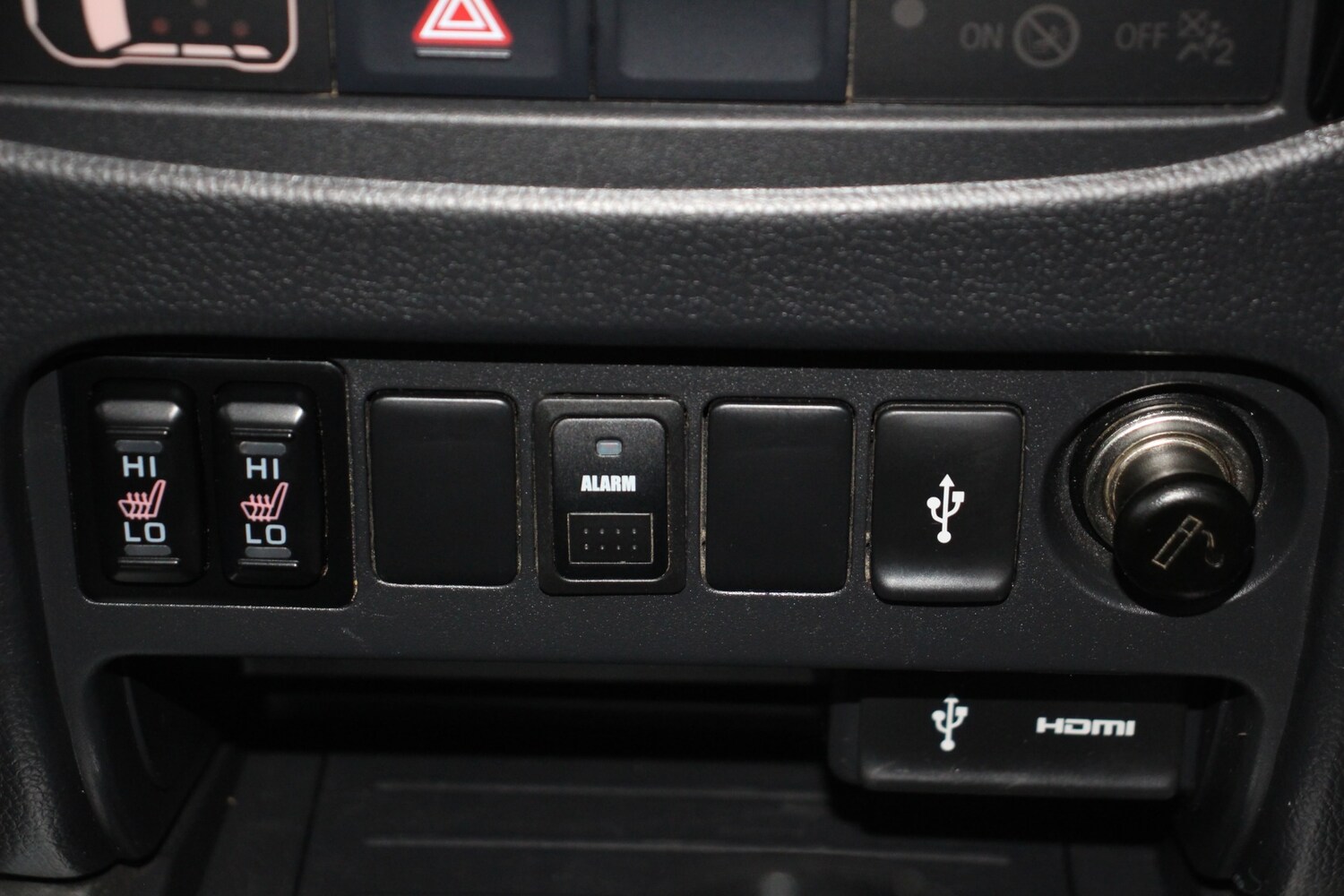 Used Mitsubishi L200 2018 for sale - 76640425: Photo 45