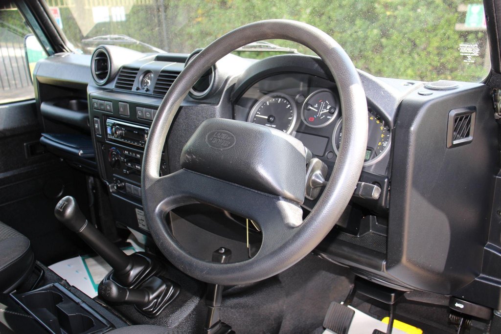 Used Land Rover Defender 2016 for sale - 78161970: Photo 13