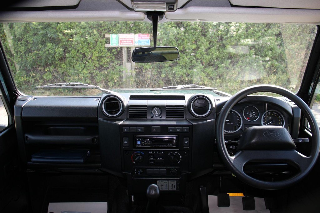 Used Land Rover Defender 2016 for sale - 78161970: Photo 14