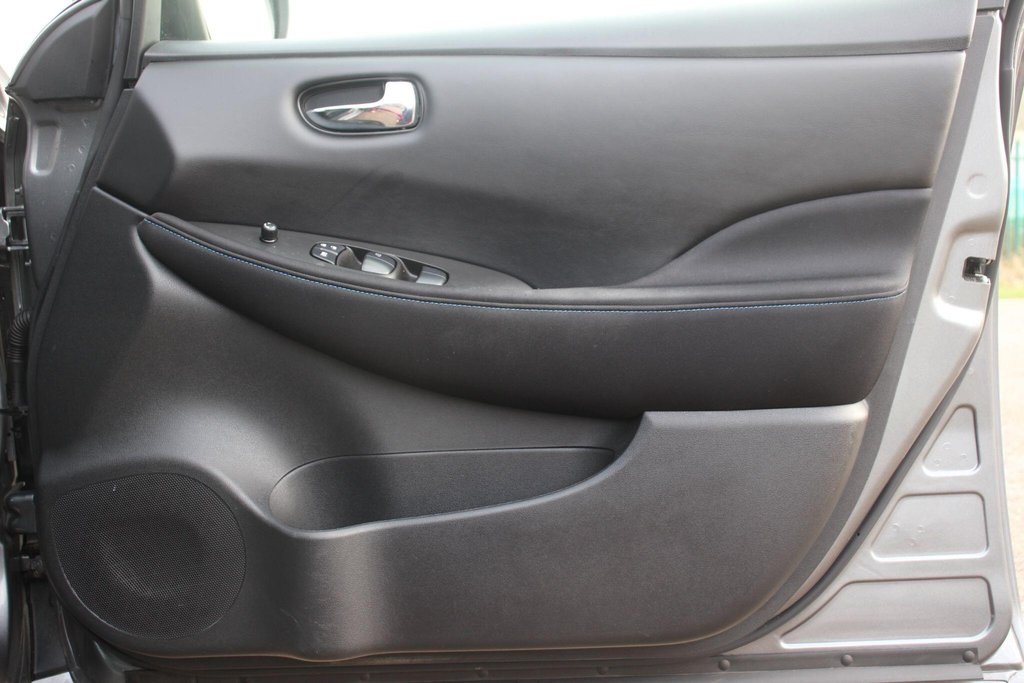 Used Nissan Leaf 2021 for sale - 78161941: Photo 49