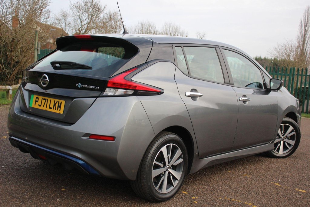 Used Nissan Leaf 2021 for sale - 78161941: Photo 6