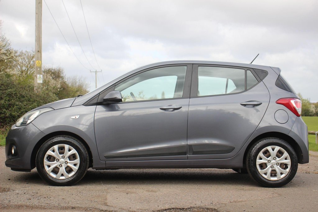Used Hyundai i10 2017 for sale - 78162032: Photo 10