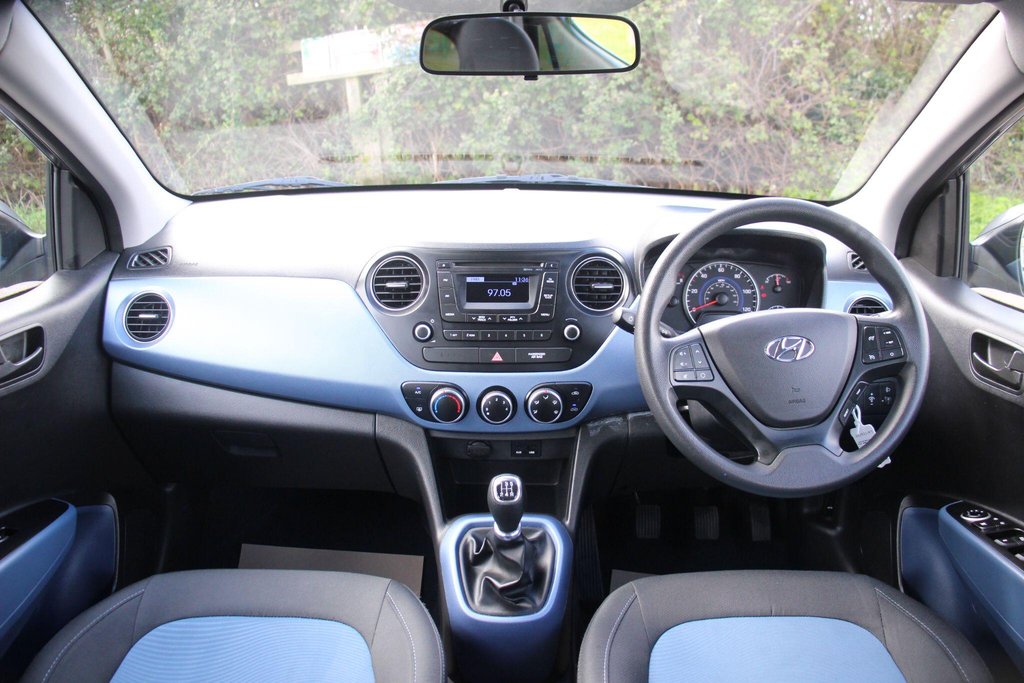 Used Hyundai i10 2017 for sale - 78162032: Photo 13