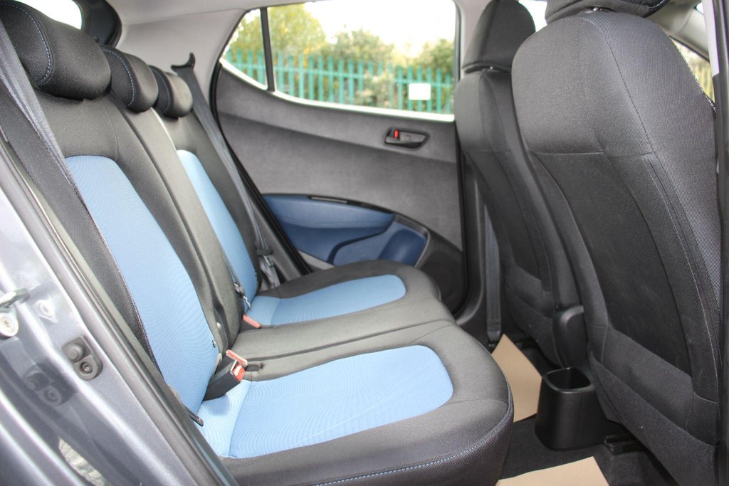 Used Hyundai i10 2017 for sale - 78162032: Photo 16