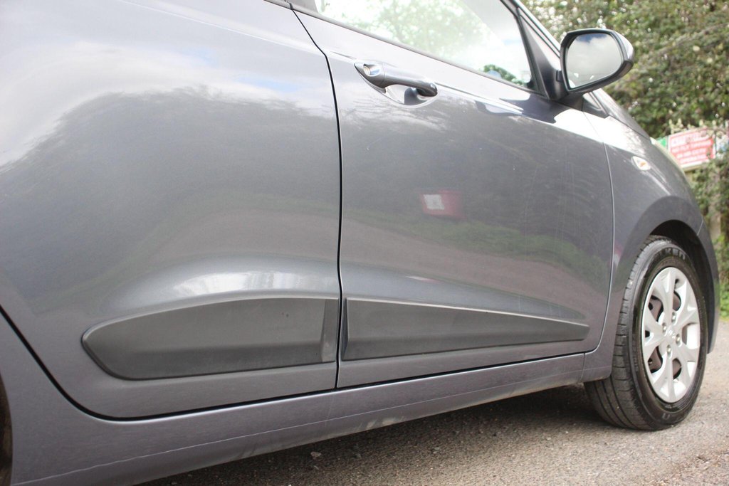 Used Hyundai i10 2017 for sale - 78162032: Photo 31