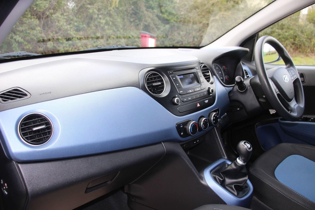 Used Hyundai i10 2017 for sale - 78162032: Photo 36