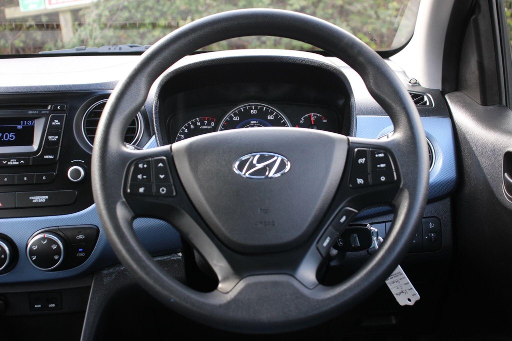 Used Hyundai i10 2017 for sale - 78162032: Photo 37