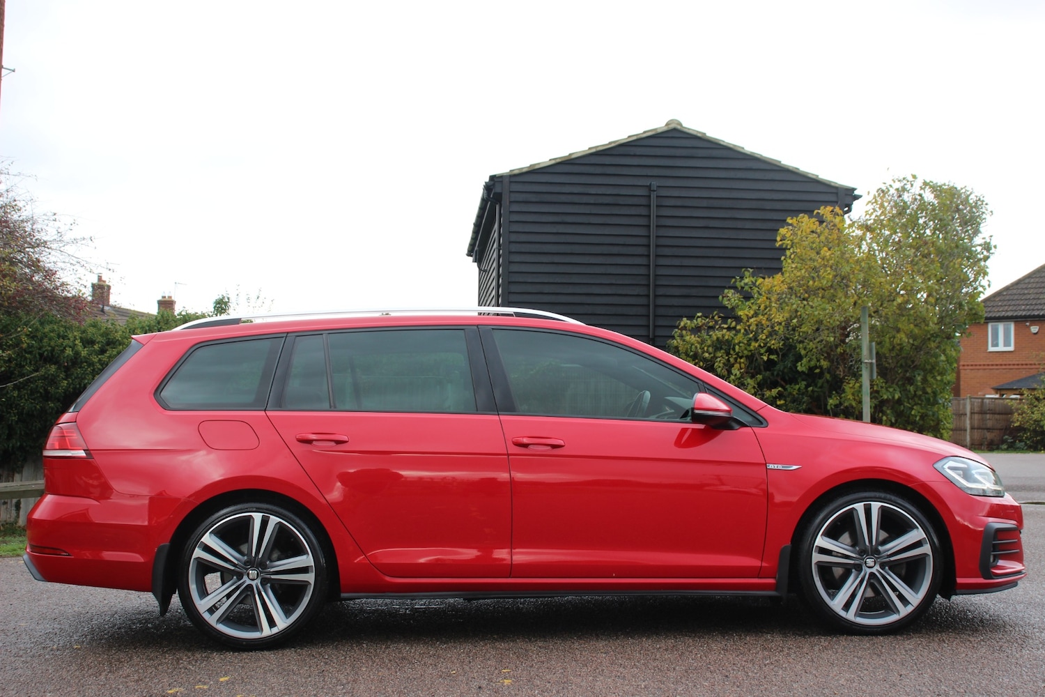 Used Volkswagen Golf 2018 for sale - 76311443: Photo 10