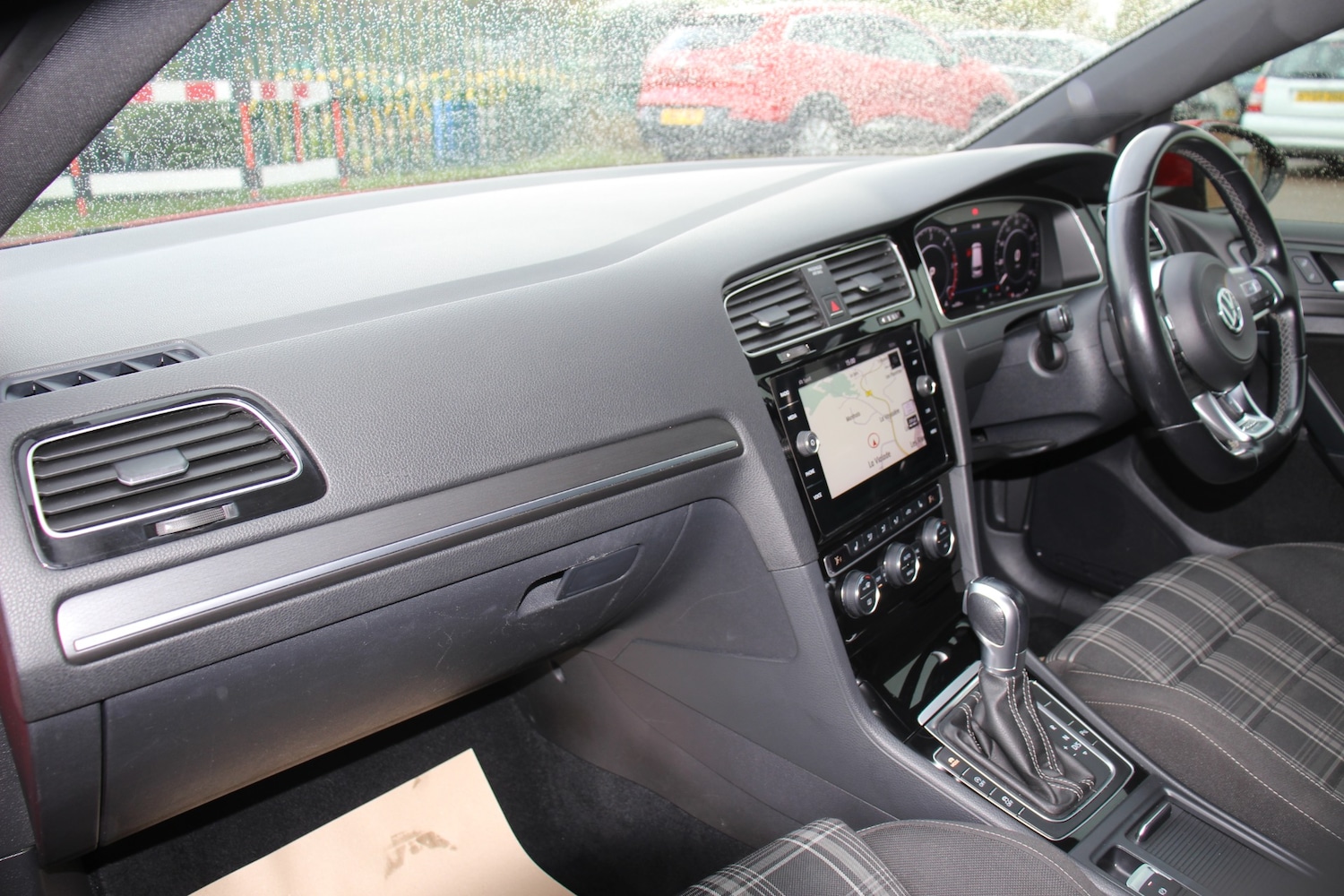 Used Volkswagen Golf 2018 for sale - 76311443: Photo 33