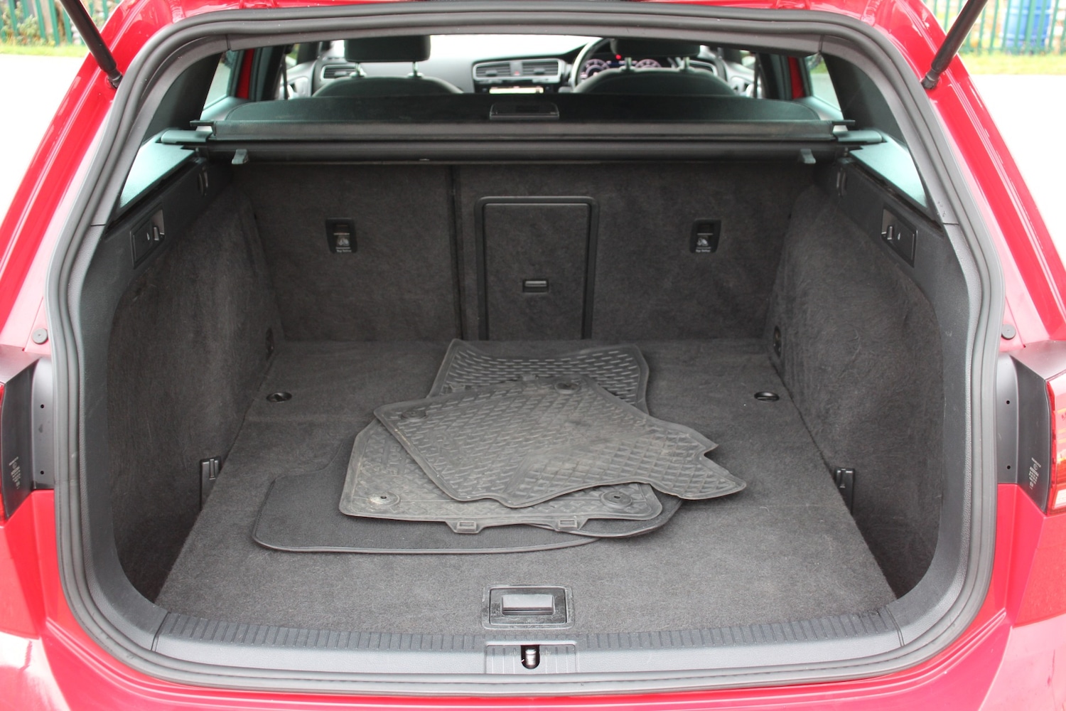 Used Volkswagen Golf 2018 for sale - 76311443: Photo 36