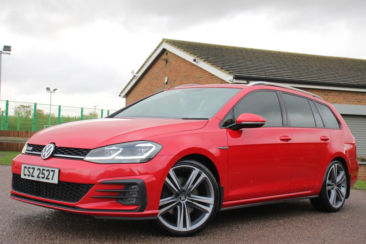 Used Volkswagen Golf 2018 for sale - 76311443: Photo 4